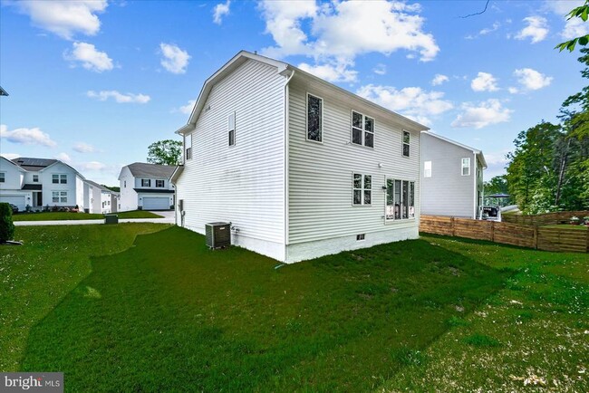 Building Photo - 2848 White Tail Dr