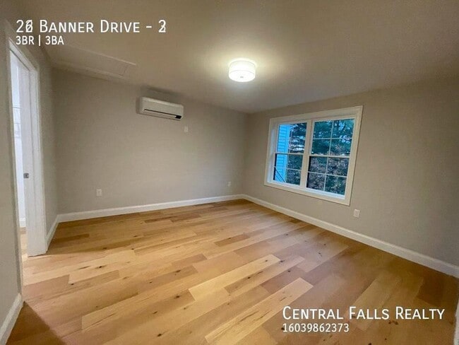 Building Photo - 22 Banner Dr