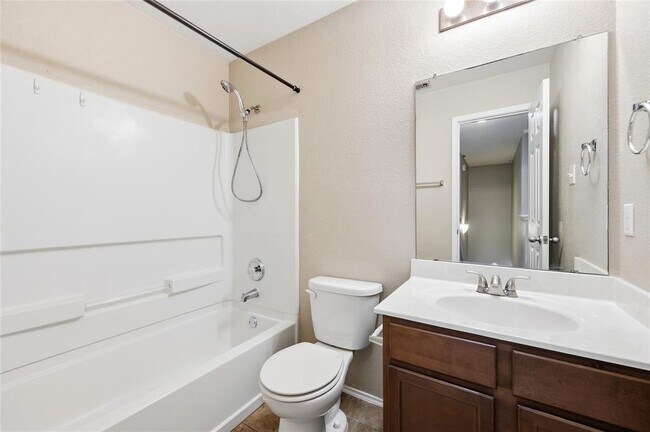 Building Photo - 11525 Autumn Ash Dr