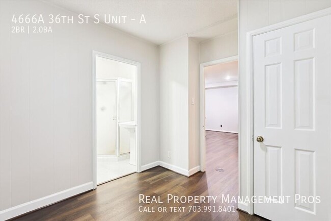 Building Photo - 4666A 36th St S Unit-A