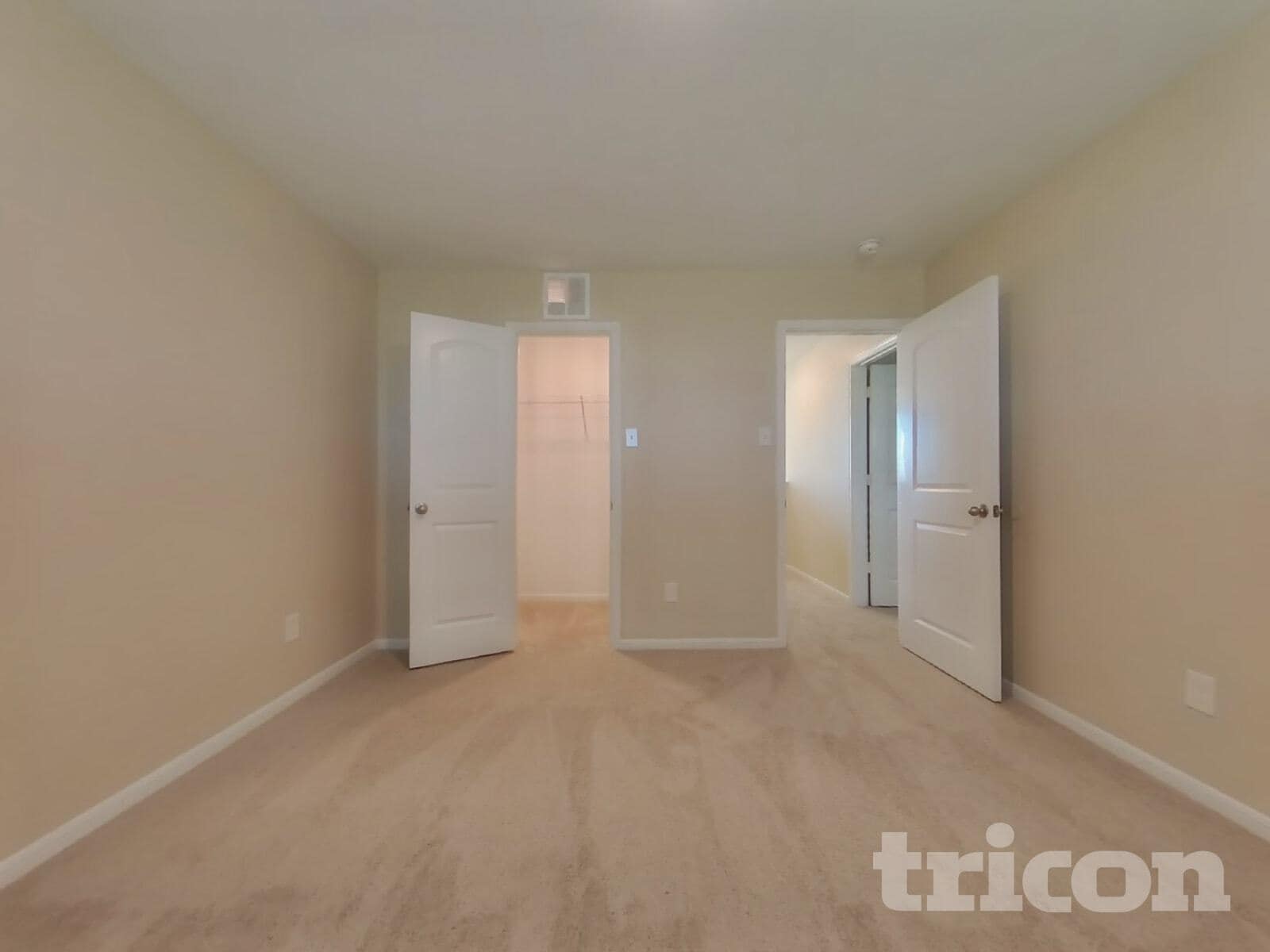 Building Photo - 401 Palomino Stand Dr