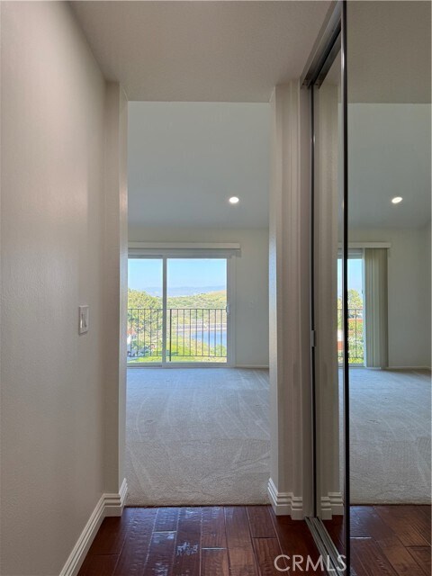 Building Photo - 9 La Quinta