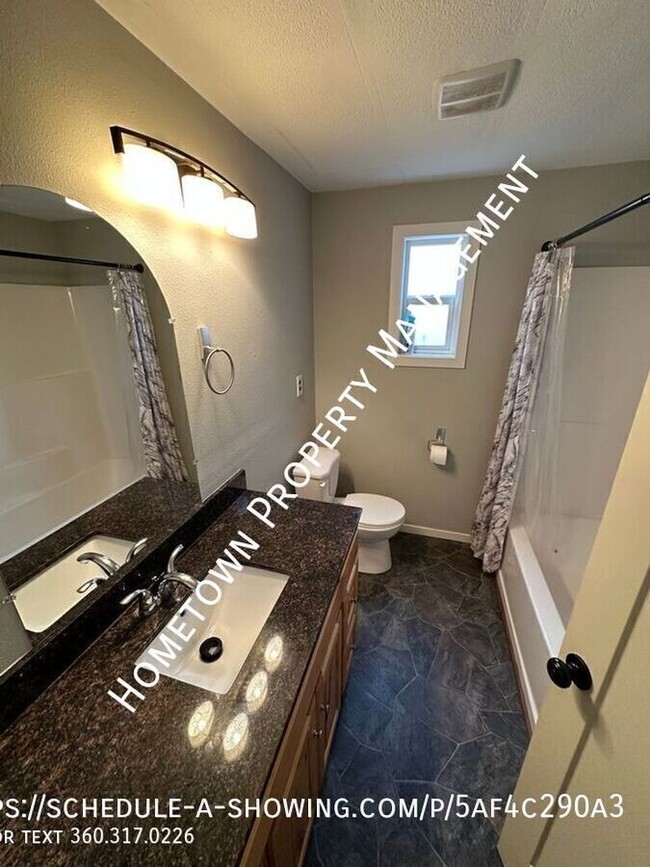 Building Photo - 18209 Corvallis St SW