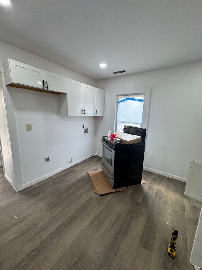 Building Photo - 1012 Northside Terrace