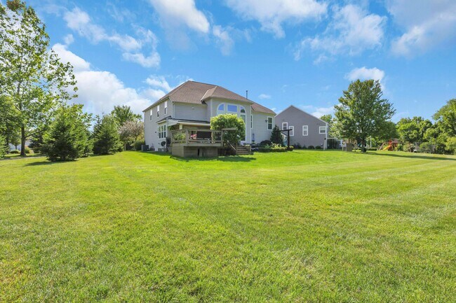 Building Photo - 7090 Dean Farm Rd