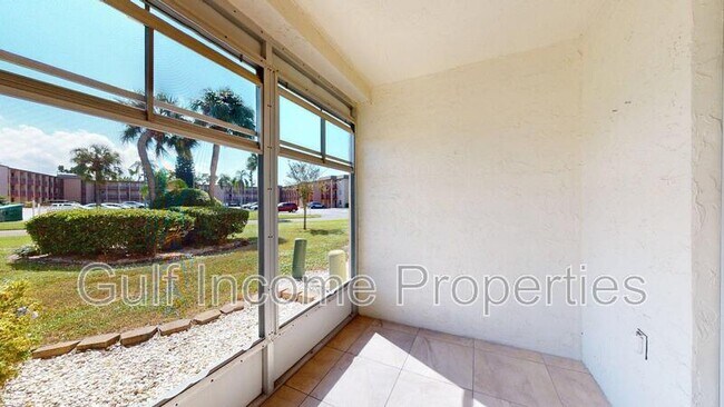 Building Photo - 4121 Heron Way