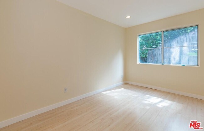 Building Photo - 23639 Clover Trail