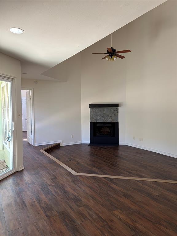 Building Photo - 1404 Andra Ln