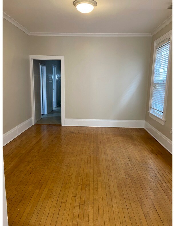 Building Photo - 2419 N Talman Ave