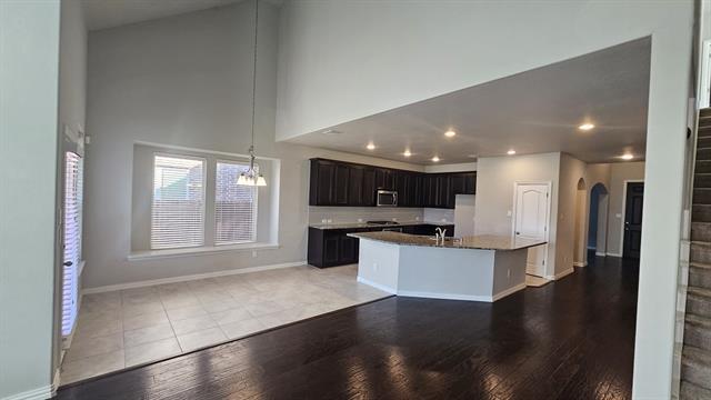 Building Photo - 1708 Yellowthroat Dr