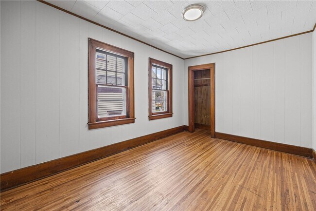 Building Photo - 97 Rohr St