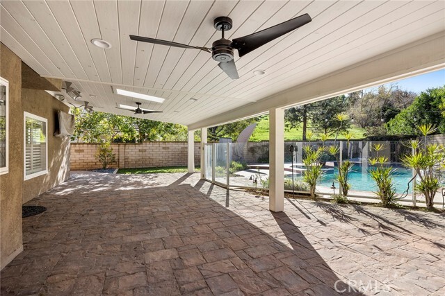 Building Photo - 21105 Spring Oak