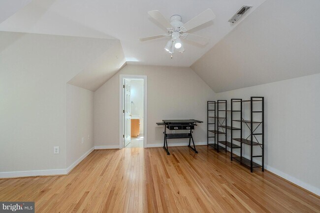 Building Photo - 18224 Green Blvd