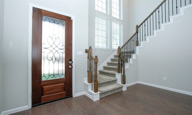 Building Photo - 14120 Sand Ridge Ct