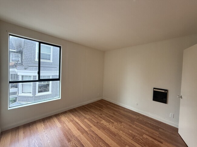 Building Photo - 2632 Warring St