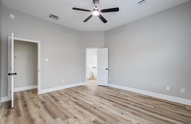 Building Photo - 4506 Knights Ct