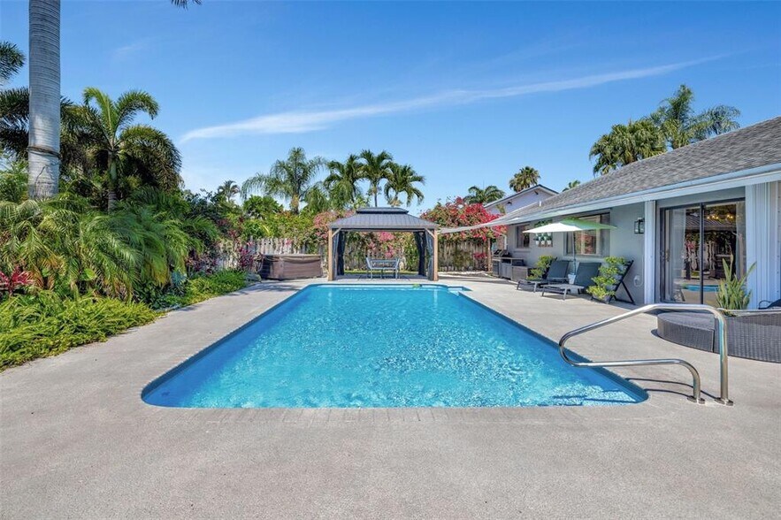 Building Photo - 7850 NW 53rd Ct