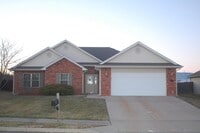 Building Photo - 5007 Craydon Dr