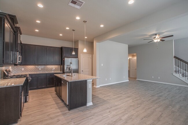 Building Photo - 28104 Rocky Heights Dr