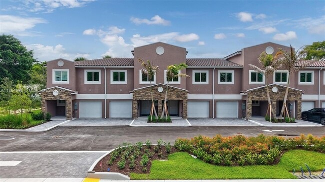 Building Photo - 1563 NW 94th Ave