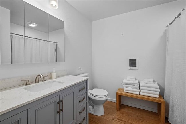 Building Photo - 15564 Prairie View Rd