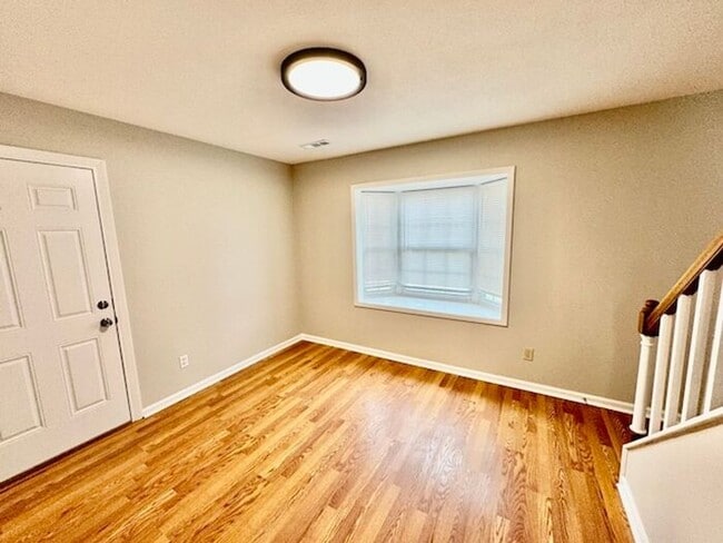 Building Photo - Great rental in South Huntsville near Redstone Arsenal Gate 1