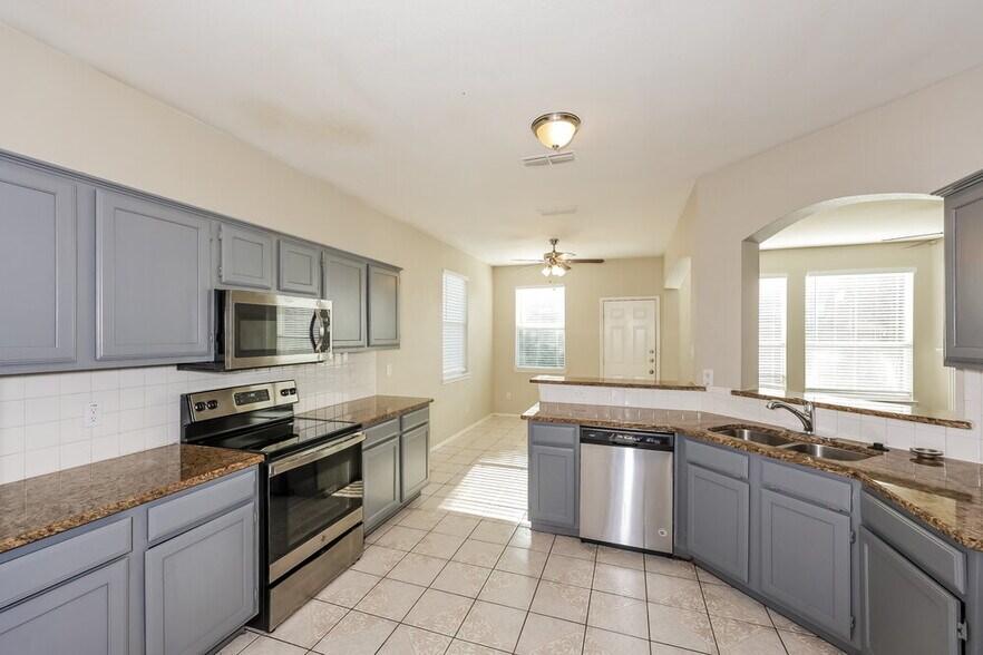 Building Photo - 8416 Prairie Rose Ln