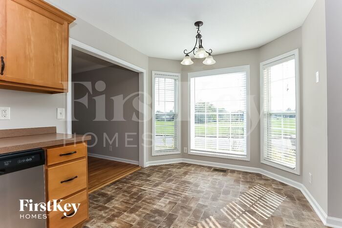 Building Photo - 993 Glenhurst Way