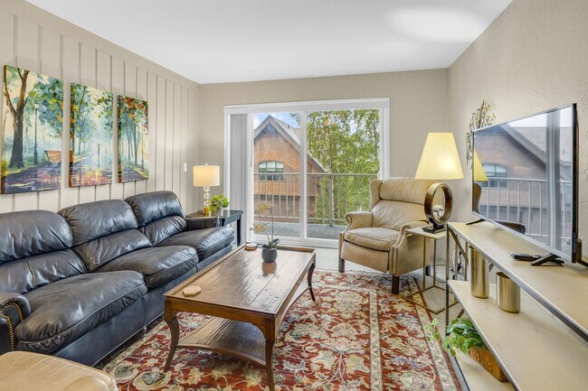 Building Photo - Downtown Anchorage One Bedroom One Bath (203)