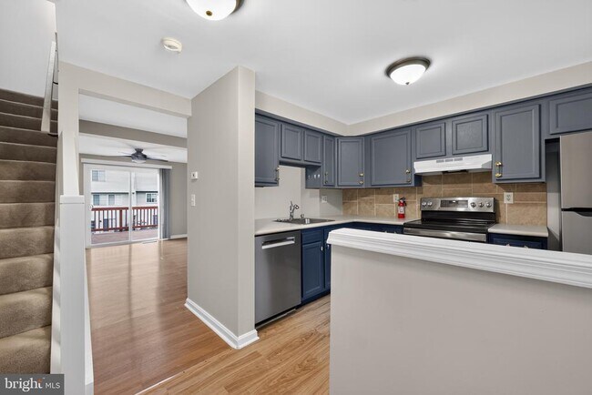 Building Photo - 8700 Calvert Cliff Ct