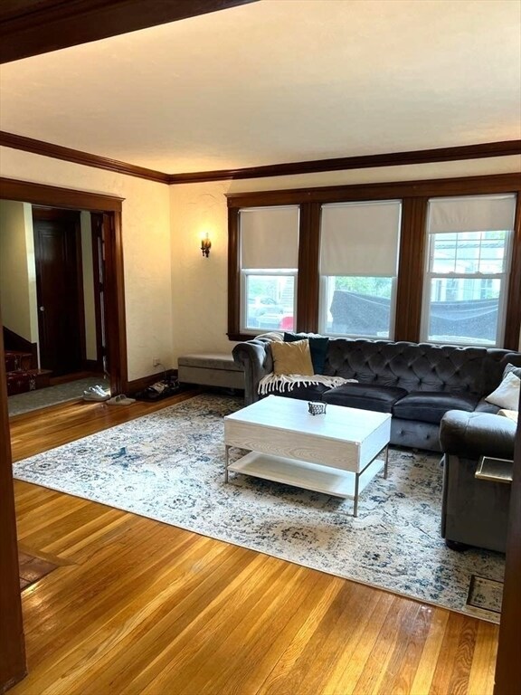 Building Photo - 5 Glenmont Rd