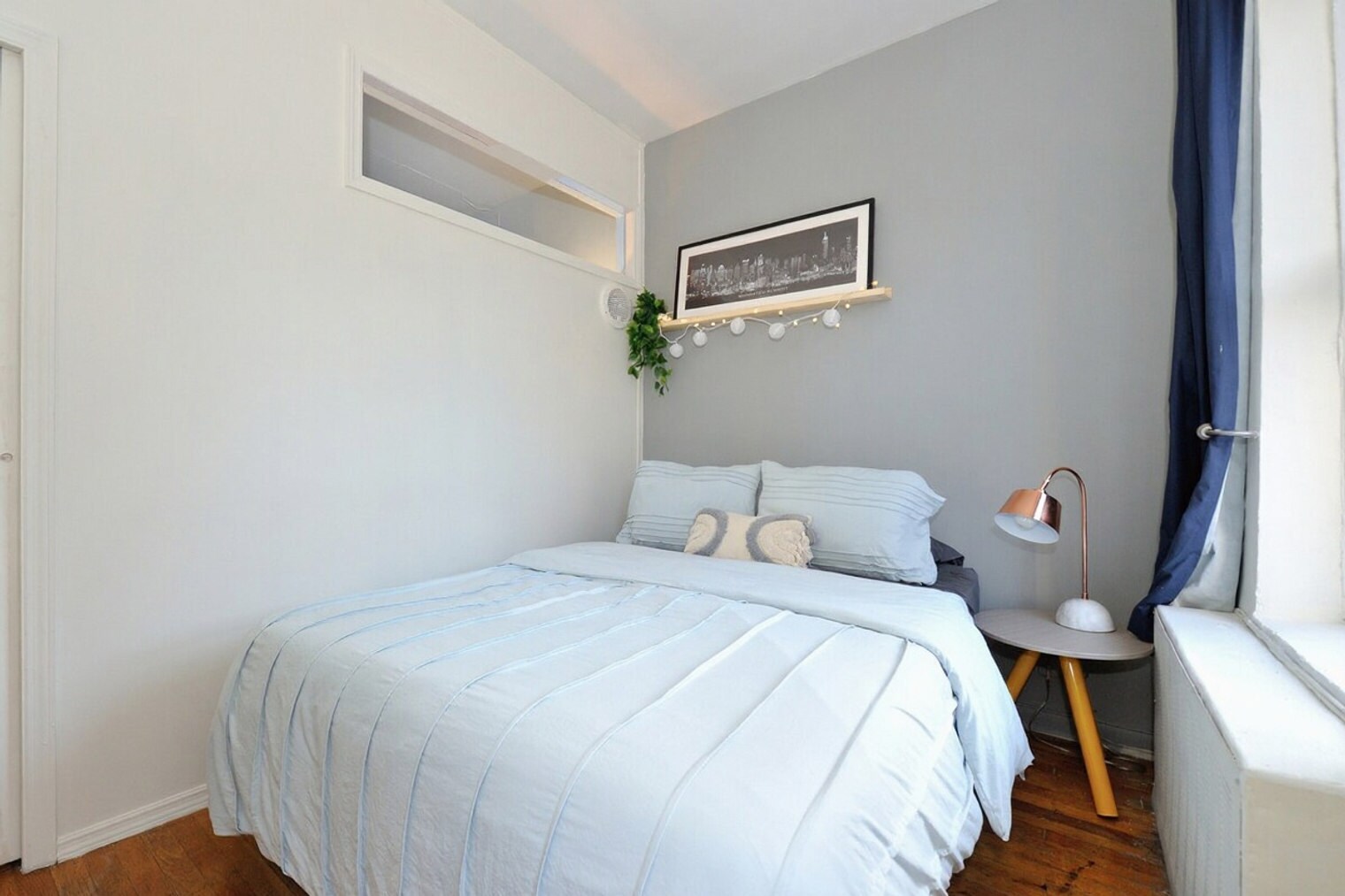 Building Photo - 1762 2nd Ave