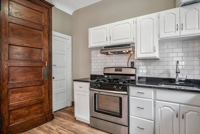 Main Level - Kitchen - 451 Park Rd NW