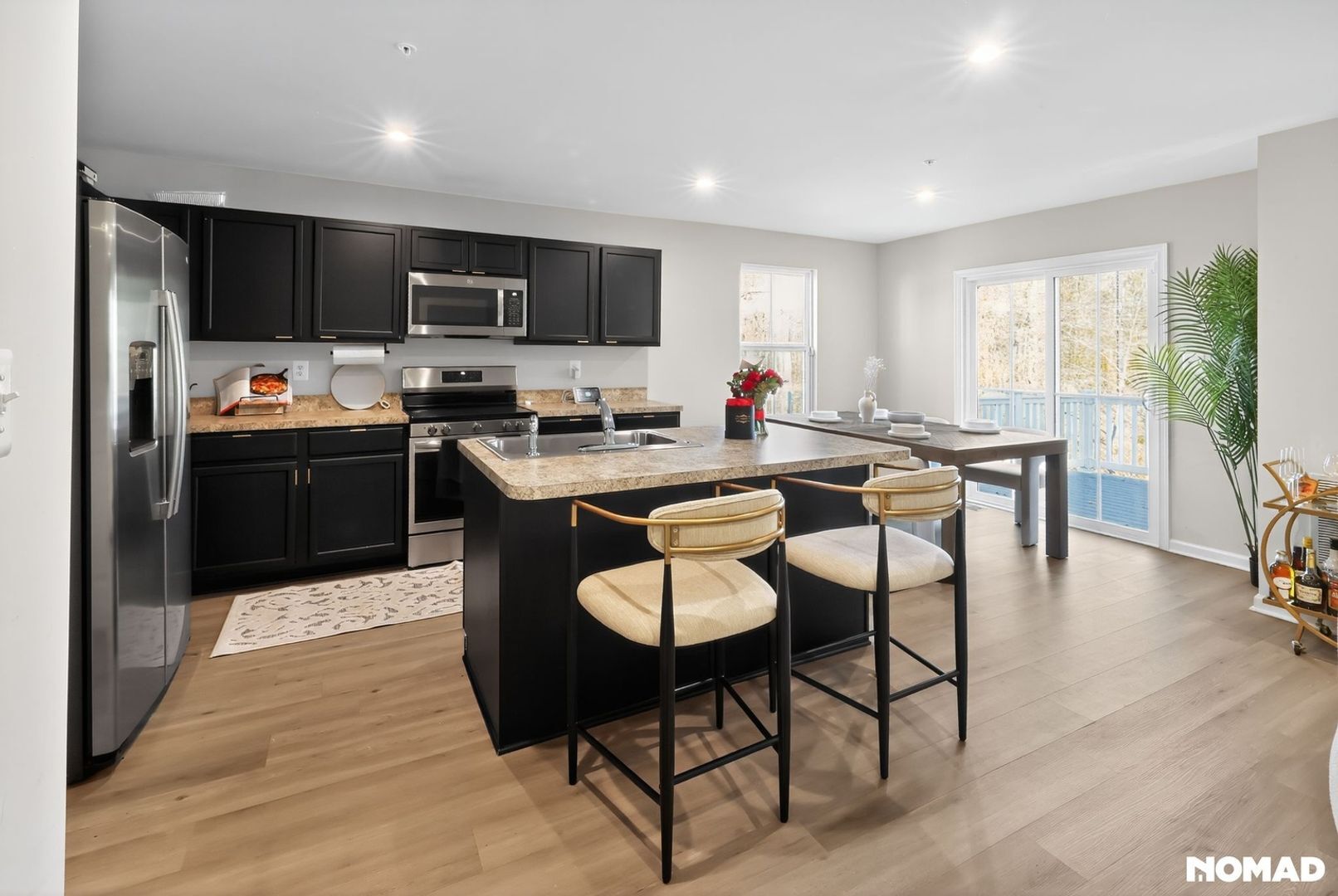 Building Photo - 41 Teatree Ln