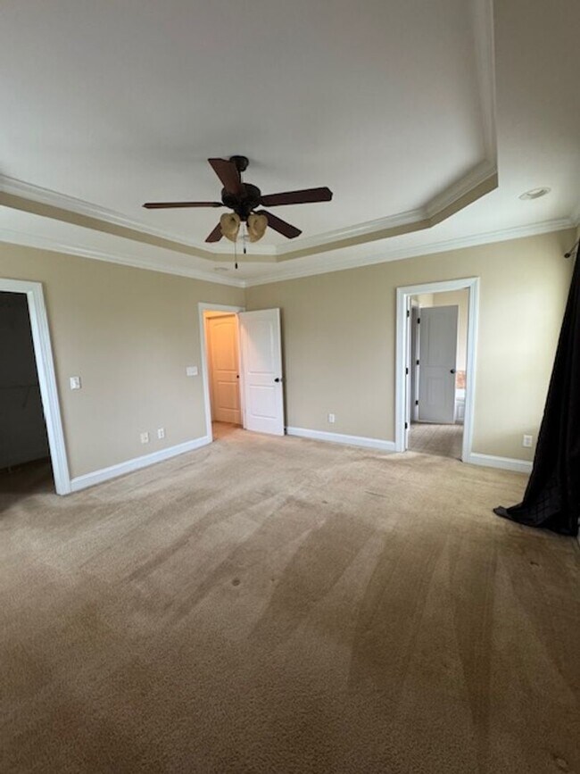 Building Photo - 131 Brookside Way