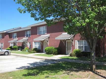 Primary Photo - Cottonwood Apartments