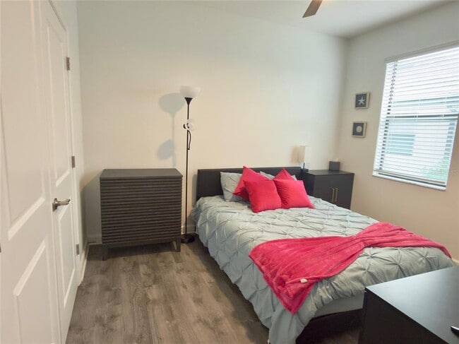 Building Photo - 5523 Sapphire Stone Cv