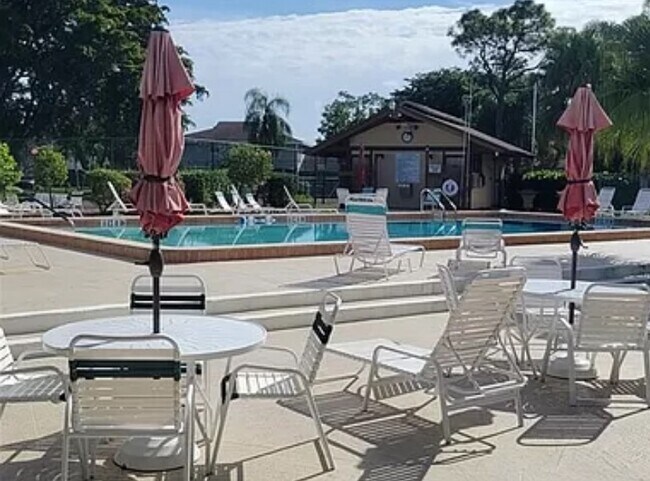 Building Photo - 3332 New South Province Blvd