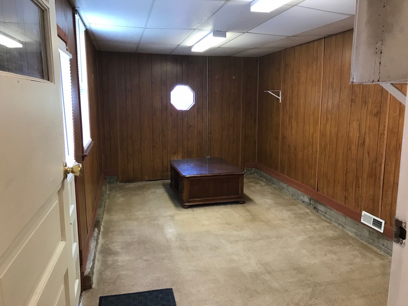 Building Photo - 2659 W 22nd St