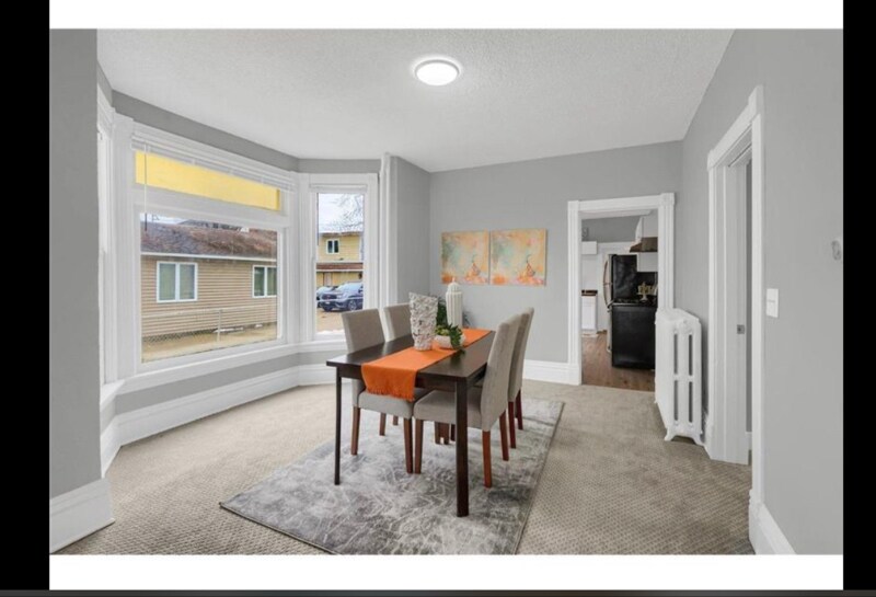Building Photo - 1055 7th St W