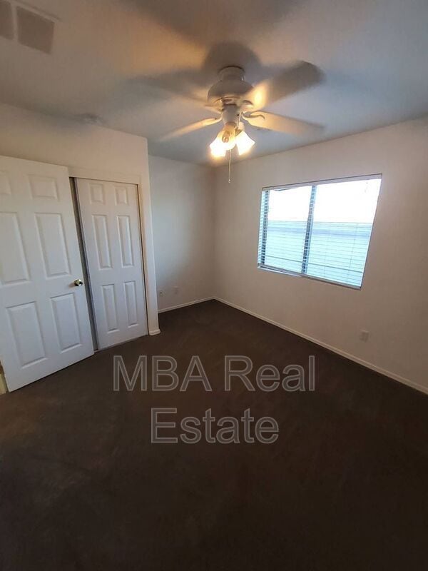 Building Photo - 5227 W Desert Ln