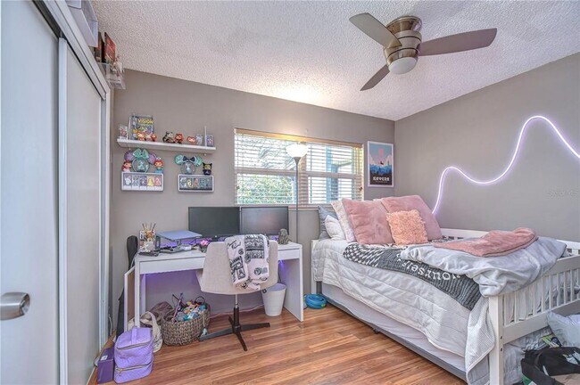 Building Photo - 2926 Lichen Ln