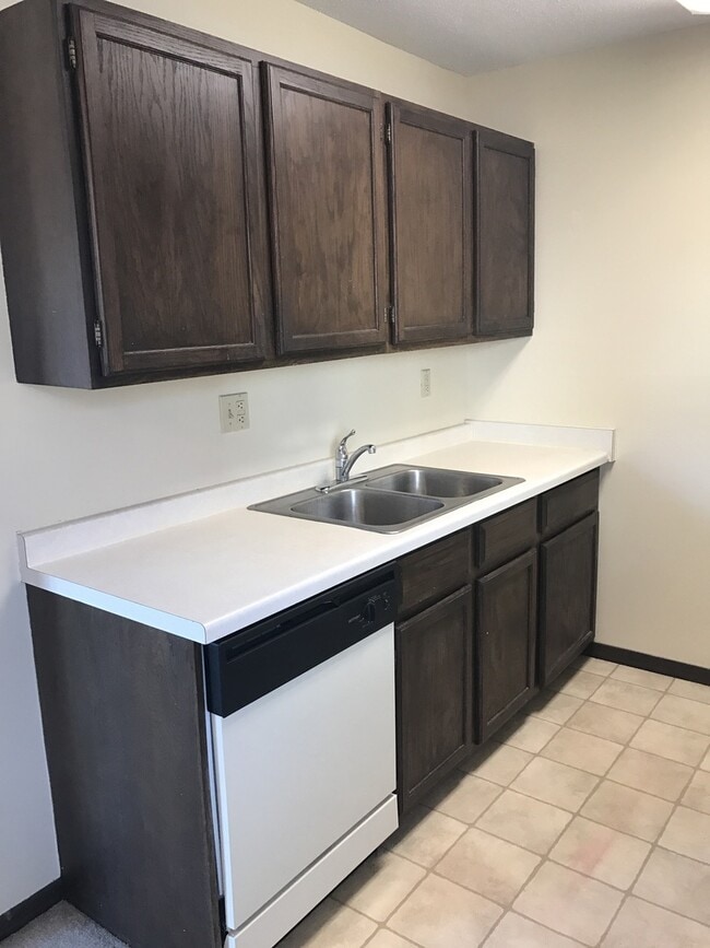 Building Photo - 2021 Jefferson St