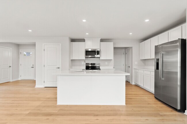 Building Photo - 6526 Rockingham Wy