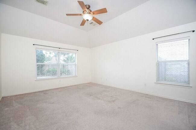 Building Photo - 1407 Sullivan Springs Dr