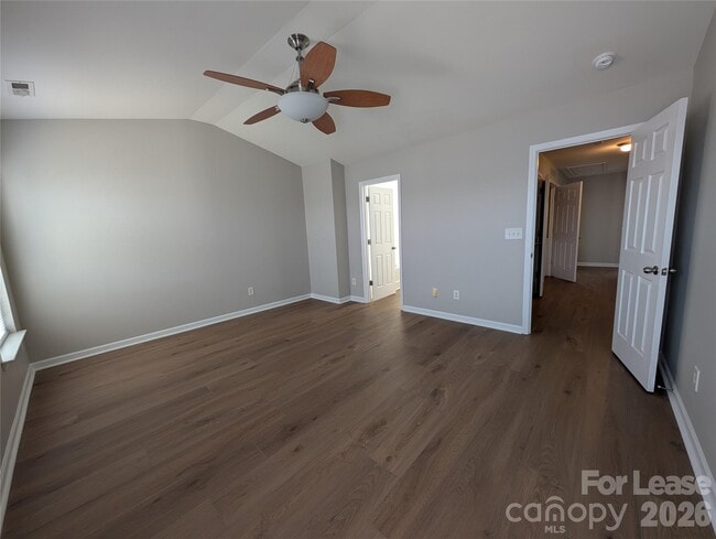 Building Photo - 11307 Breezehill Ln