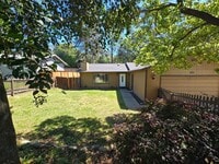 Building Photo - Freshly updated 3-bedroom, 2-bath home