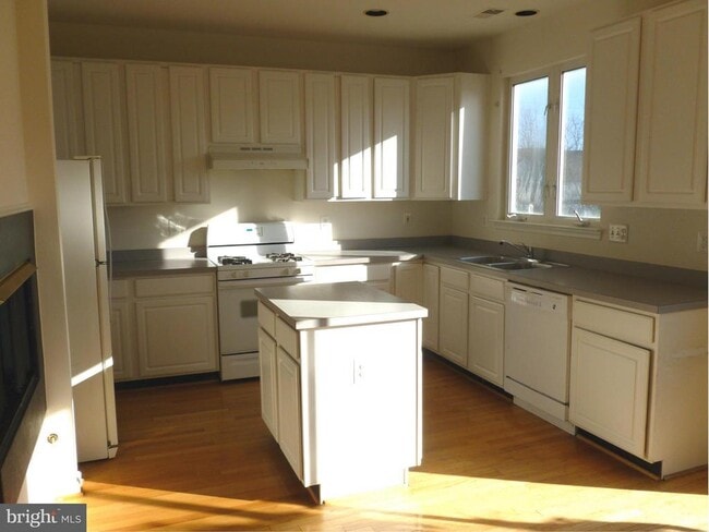 Building Photo - 5236 Ballycastle Cir