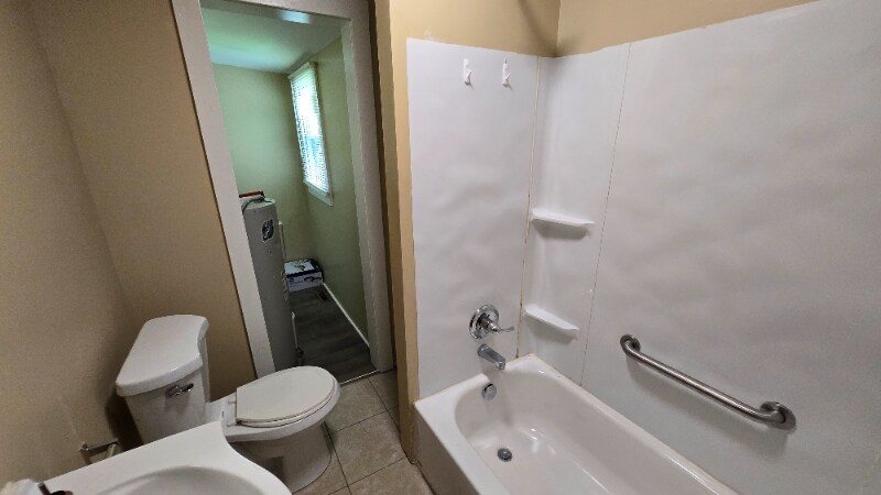 Building Photo - 1229 Greenfield Dr