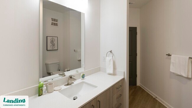 Building Photo - 560 Jack Clift Blvd